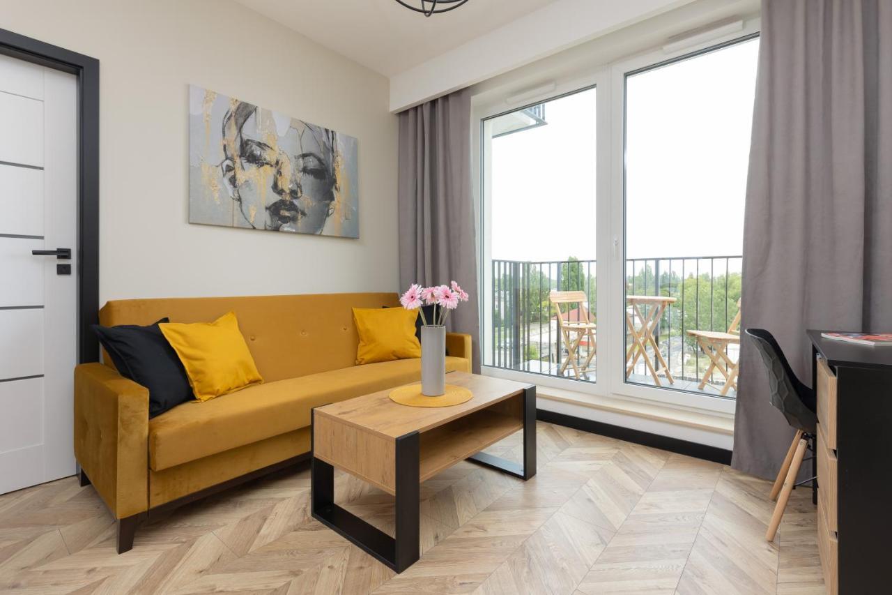 Home Factory Estate Praga Kotsisa By Noclegi Renters Варшава Экстерьер фото