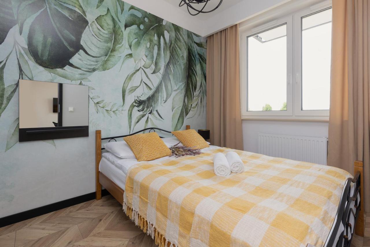 Home Factory Estate Praga Kotsisa By Noclegi Renters Варшава Экстерьер фото